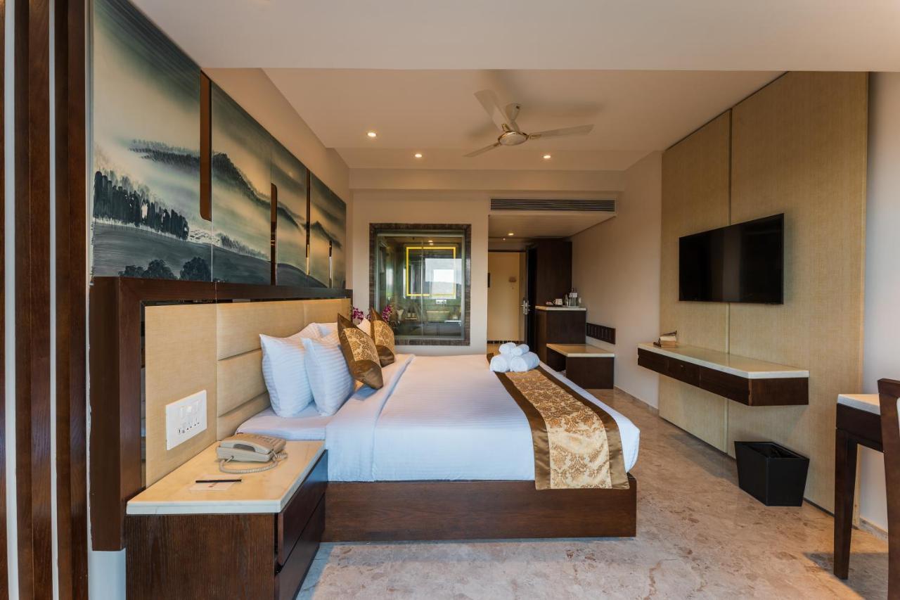 Regenta Central Imperial Candolim Goa Экстерьер фото