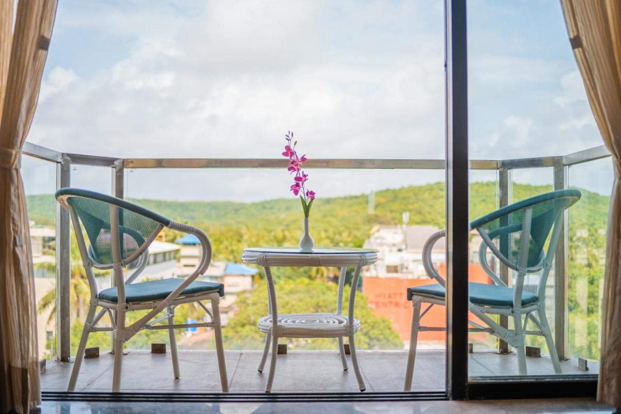 Regenta Central Imperial Candolim Goa Экстерьер фото